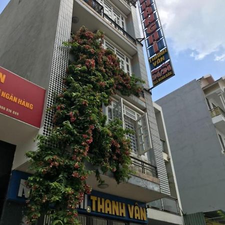 Thanh Van Hotel Dĩ An Extérieur photo