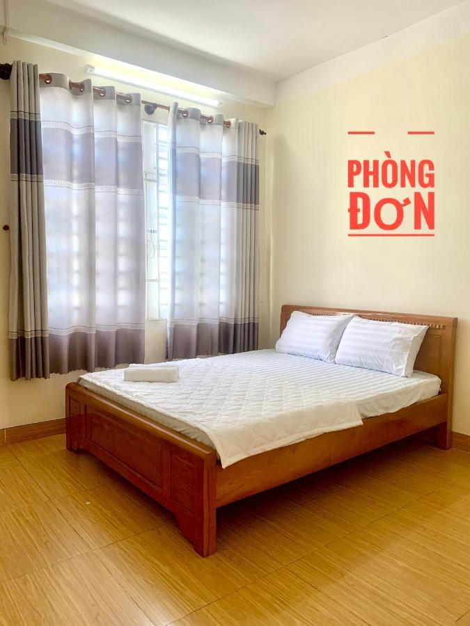 Thanh Van Hotel Dĩ An Extérieur photo